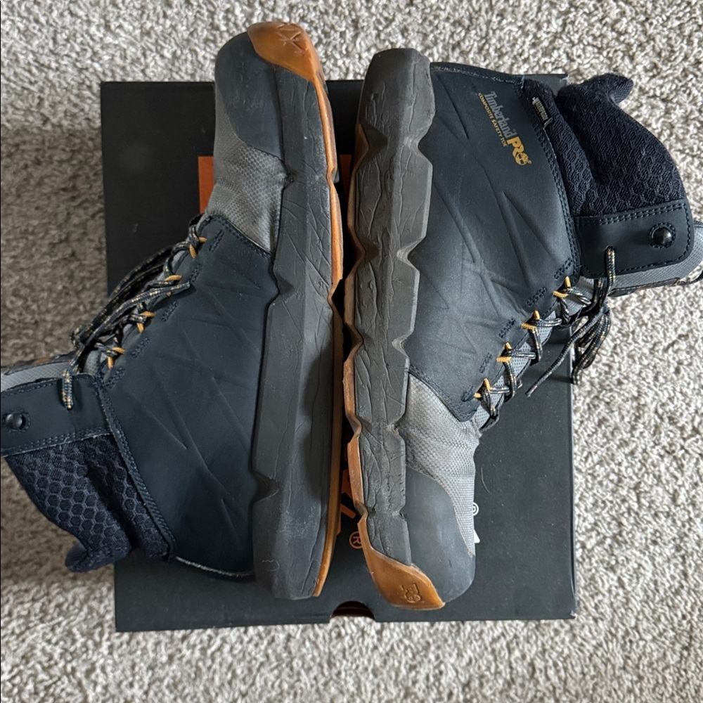 Timberland Composite Toe Work Boots - image 4